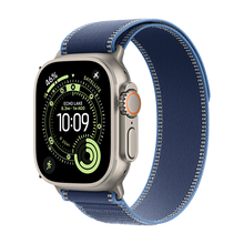 Watch Apple Watch Ultra 3 (2025) 5G 49mm Natural Titanium Case with Trail Loop M/L - Blue/Bright Blue